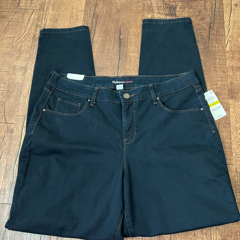 Style & Co Curvy tummy control skinny leg jeans size 14